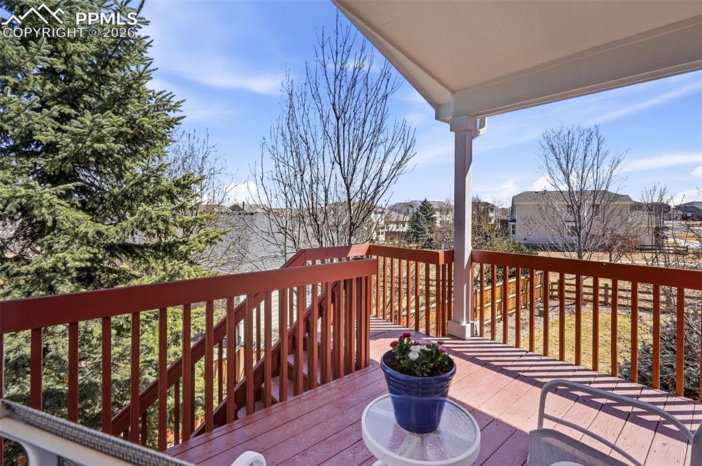 Image 10 of 36: Upper deck area off of kitchen and family room