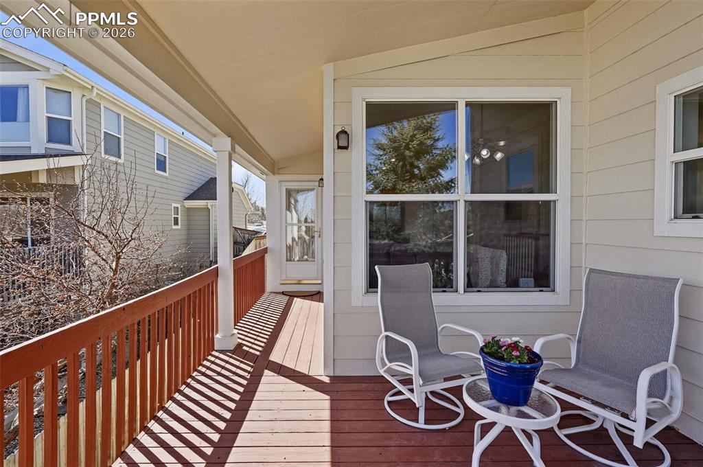 Image 9 of 36: All new stainless steel appliances