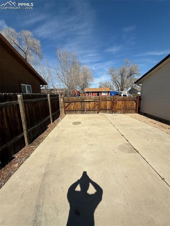 Image 30 of 30: Patio