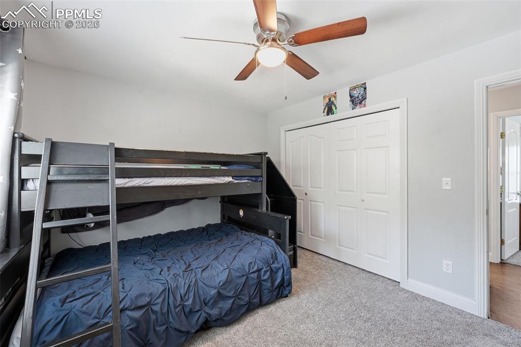 Image 20 of 26: Bedroom