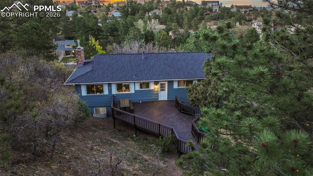 Image 25 of 26: Bathroom