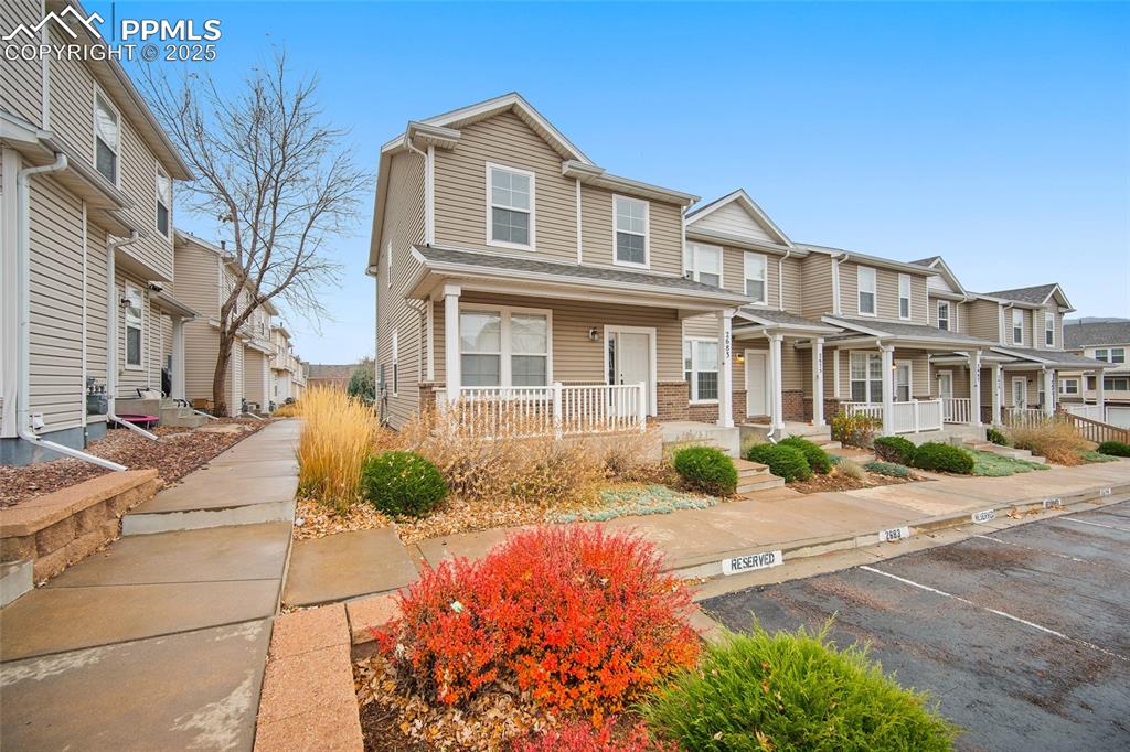 Image 2 of 33: Mature landscape with lots of grassy areas. 