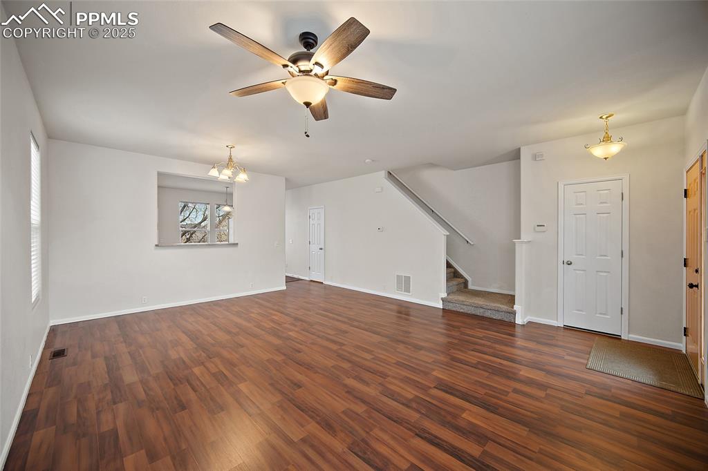 Image 8 of 33: Living Room