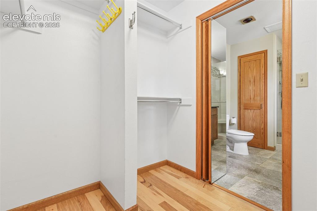 Image 21 of 41: Walk in closet off the bathroom is spacious!