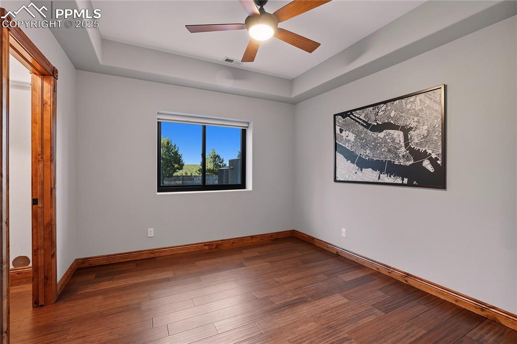 Image 40 of 47: Basement Bedroom (2 Basement Bedrooms)