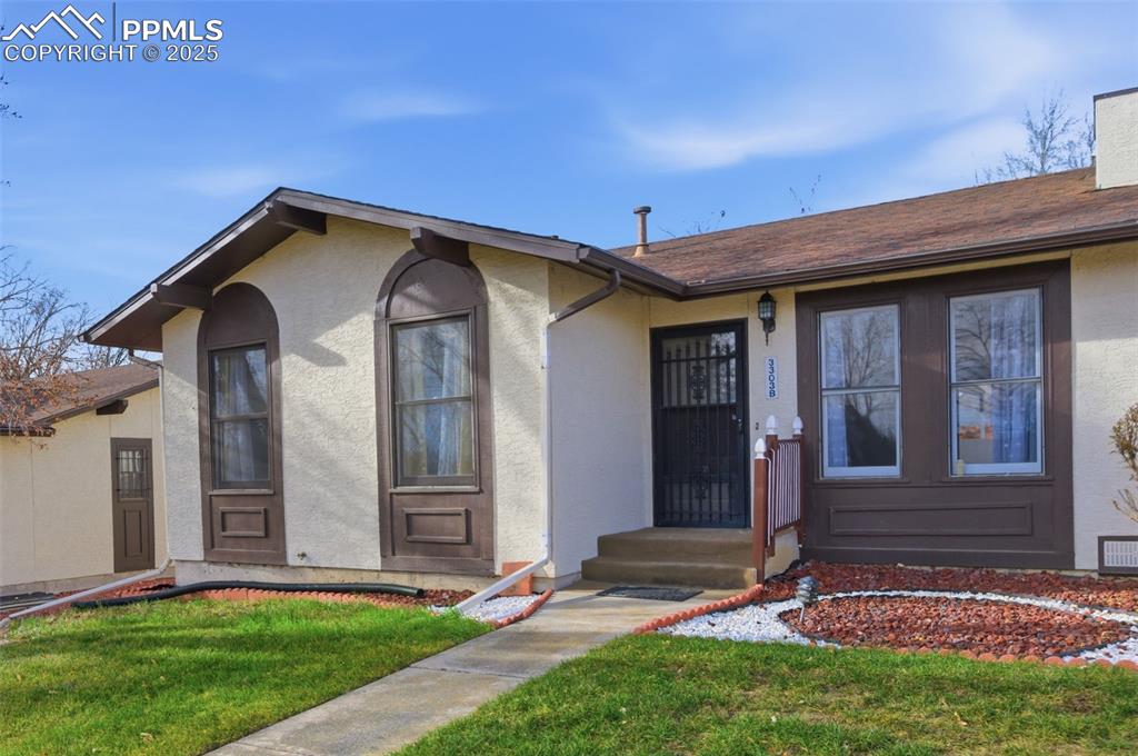 Image 20 of 23: Entry