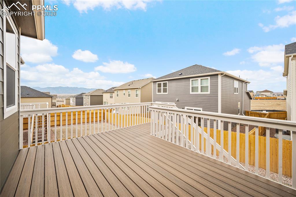 Image 18 of 38: Deck