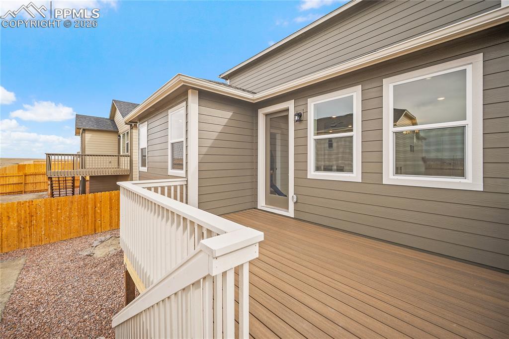 Image 19 of 38: Deck