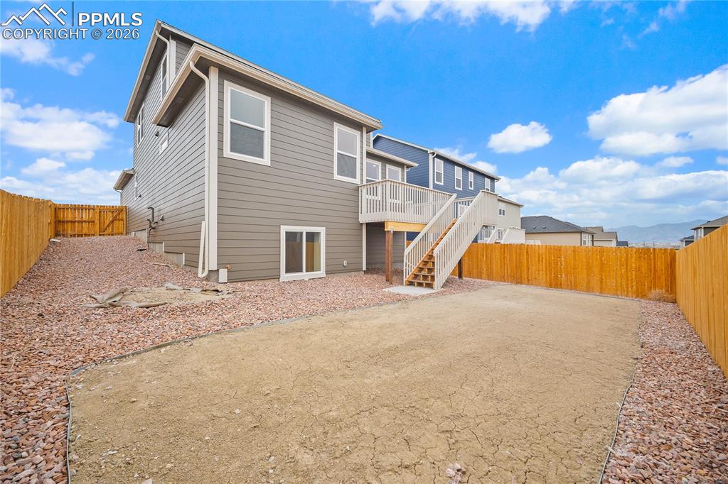 Image 37 of 38: Back of Structure