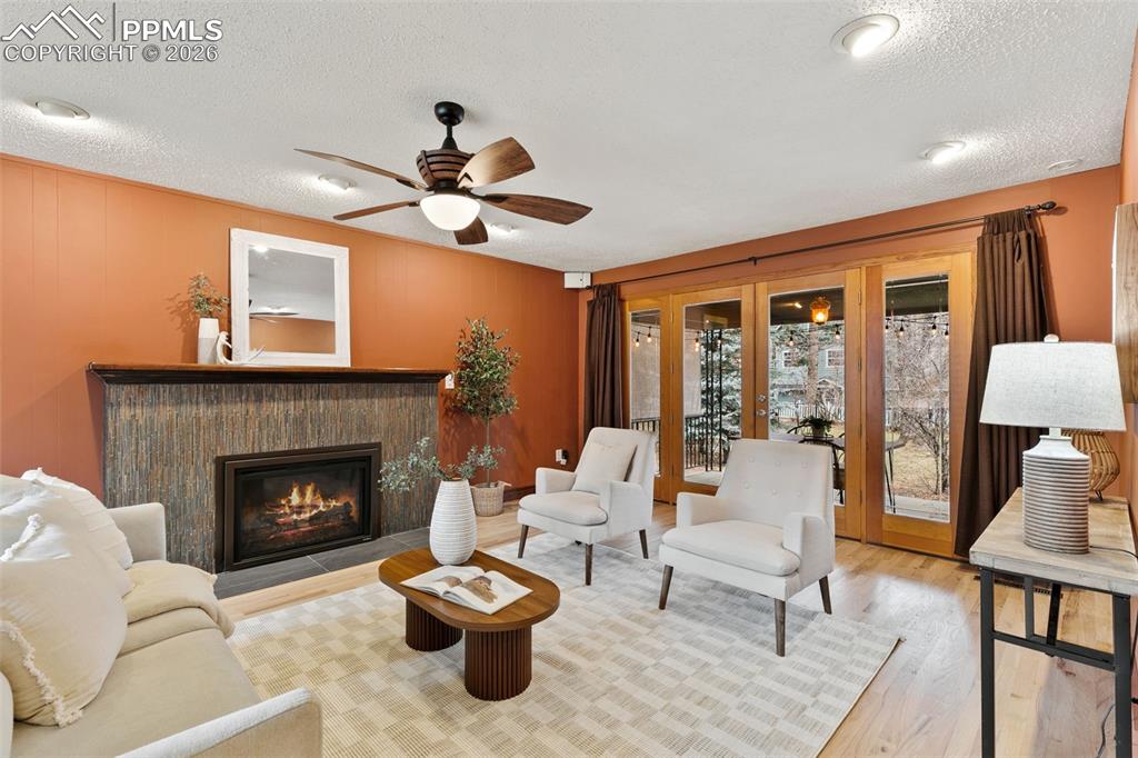 Image 8 of 44: Living Room