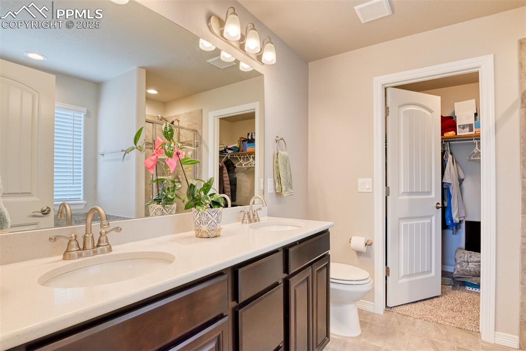 Image 16 of 42: Master Bathroom
