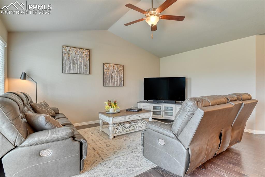 Image 4 of 42: Great Room