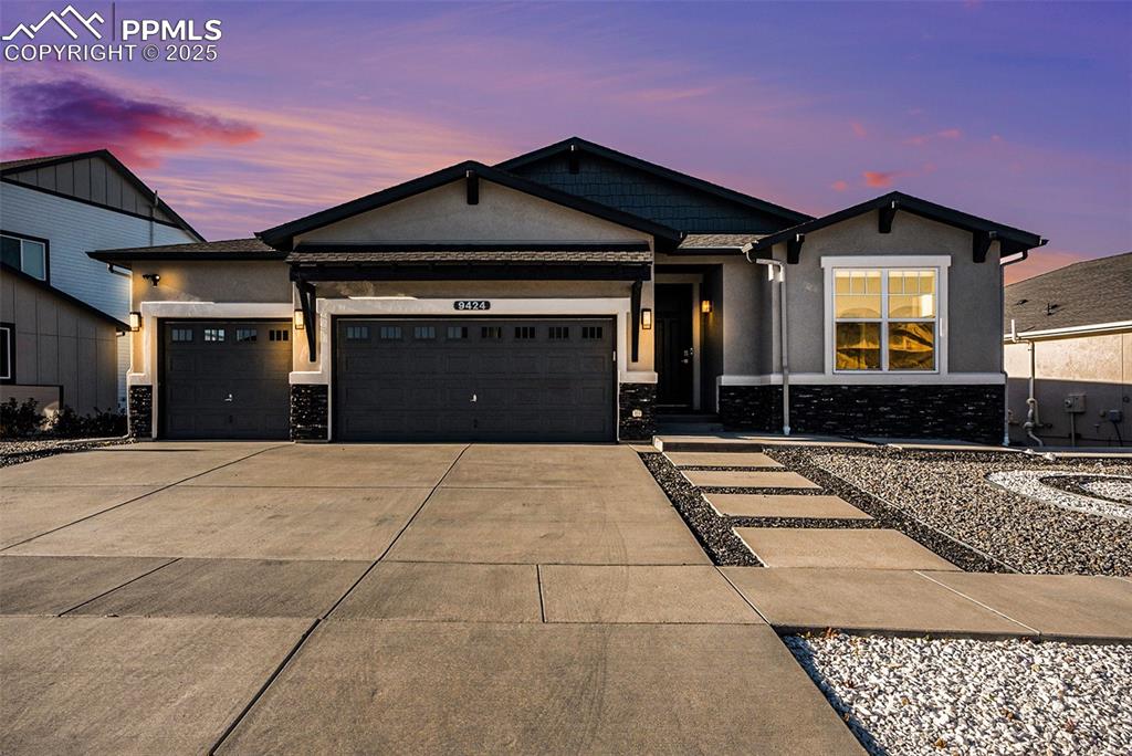 Image 31 of 33: Front of Structure