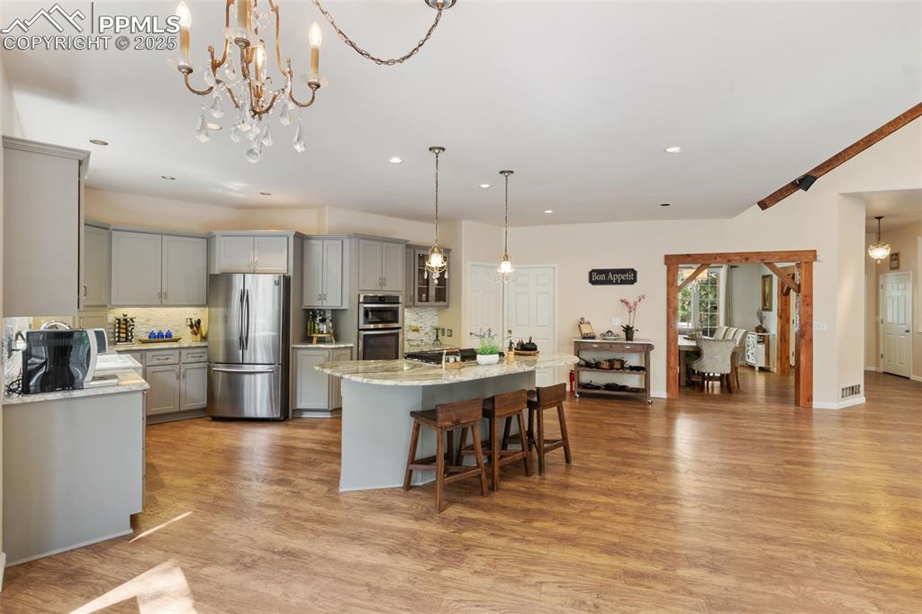 Image 11 of 49: Kitchen