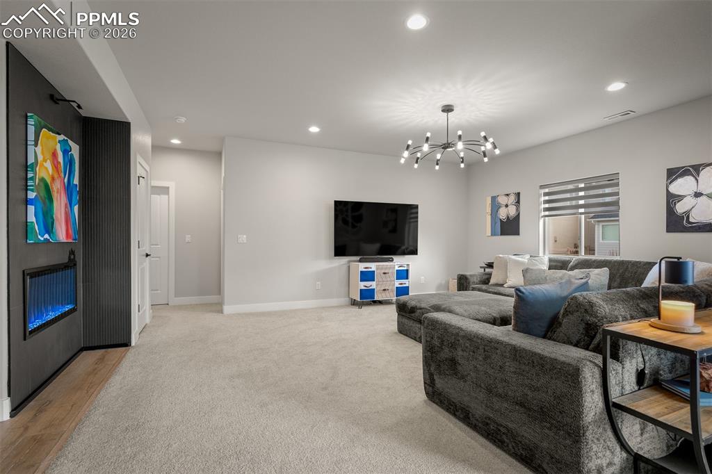 Image 14 of 50: Living Room