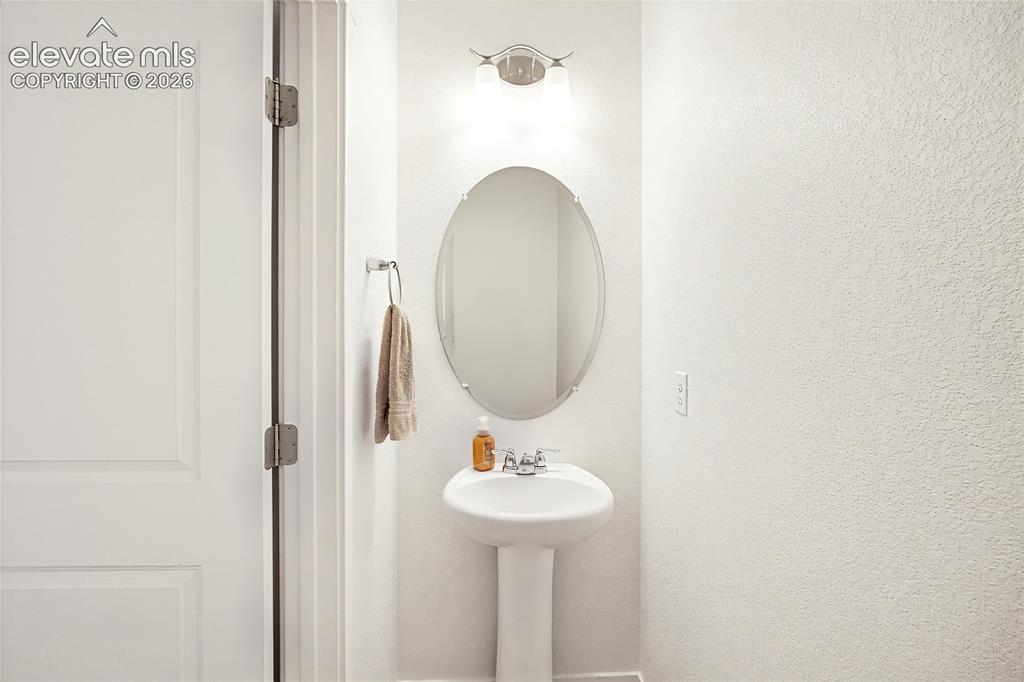 Image 8 of 37: Half bath on main level