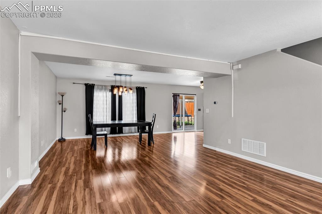 Image 3 of 30: Living Room