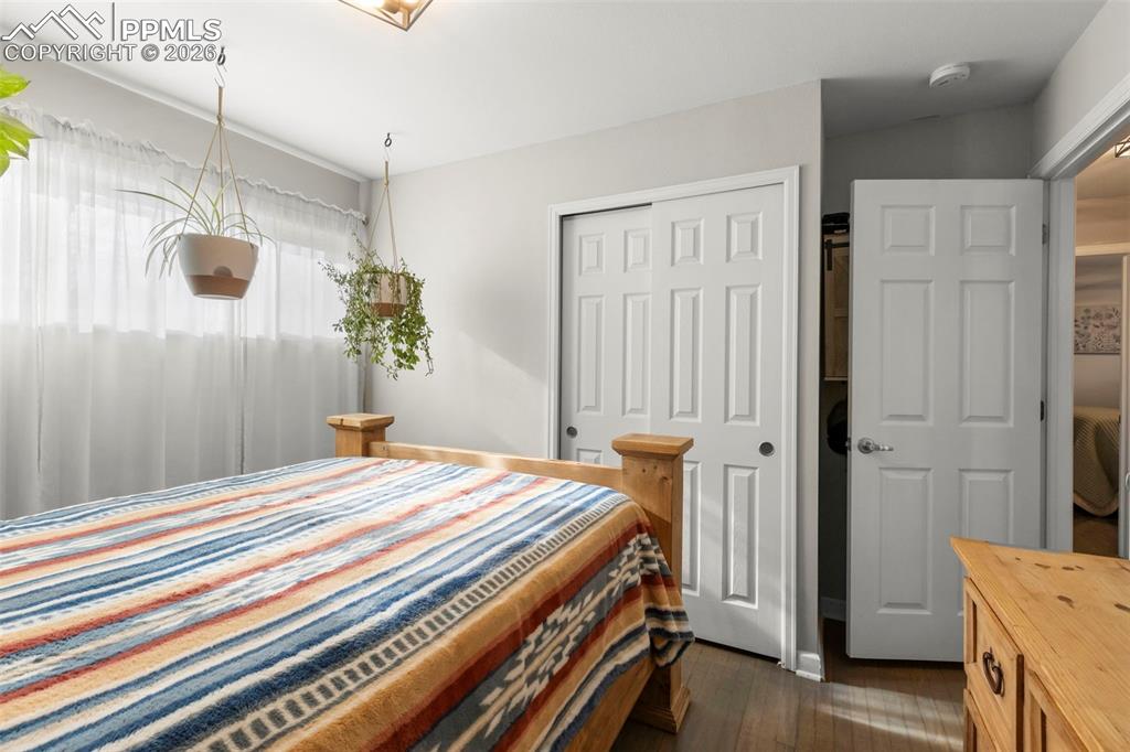 Image 16 of 27: No Description Available