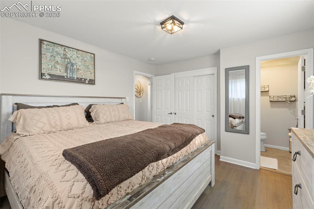 Image 22 of 27: No Description Available