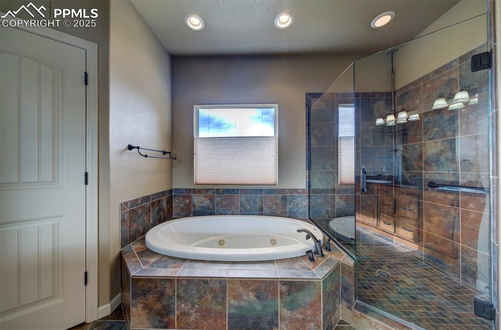 Image 29 of 45: Master Bathroom