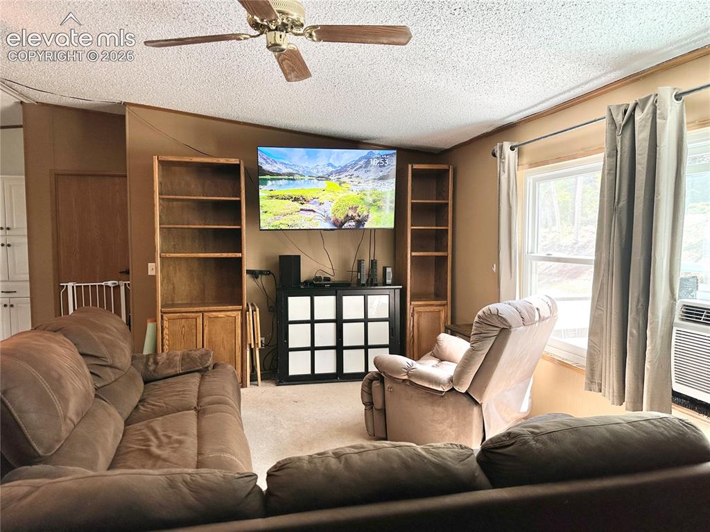 Image 6 of 24: Living Room