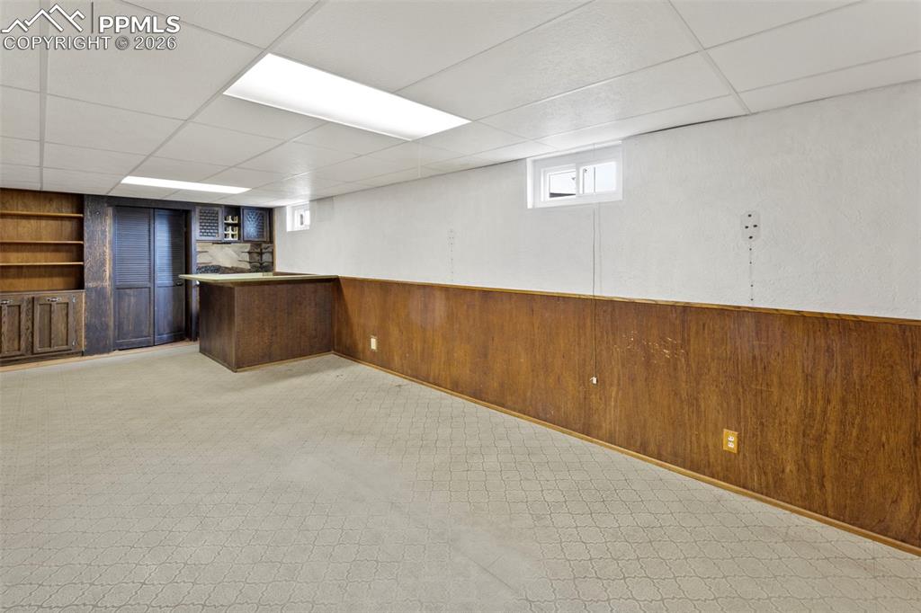 Image 23 of 49: Family Room