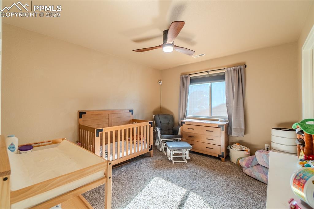 Image 29 of 47: Bedroom