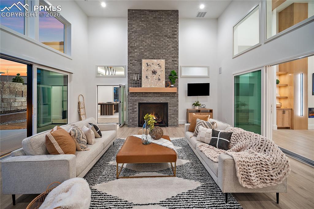 Image 14 of 43: Living Room