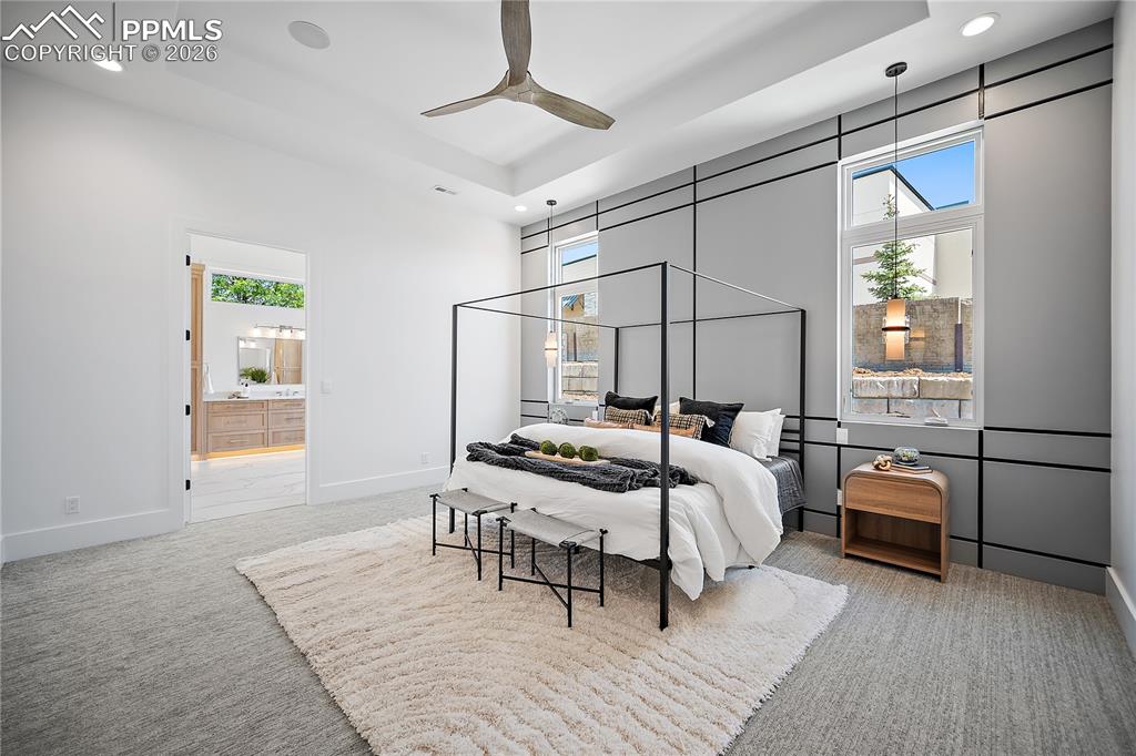 Image 26 of 43: Bedroom