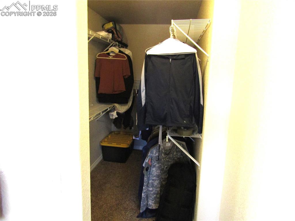 Image 16 of 29: Closet