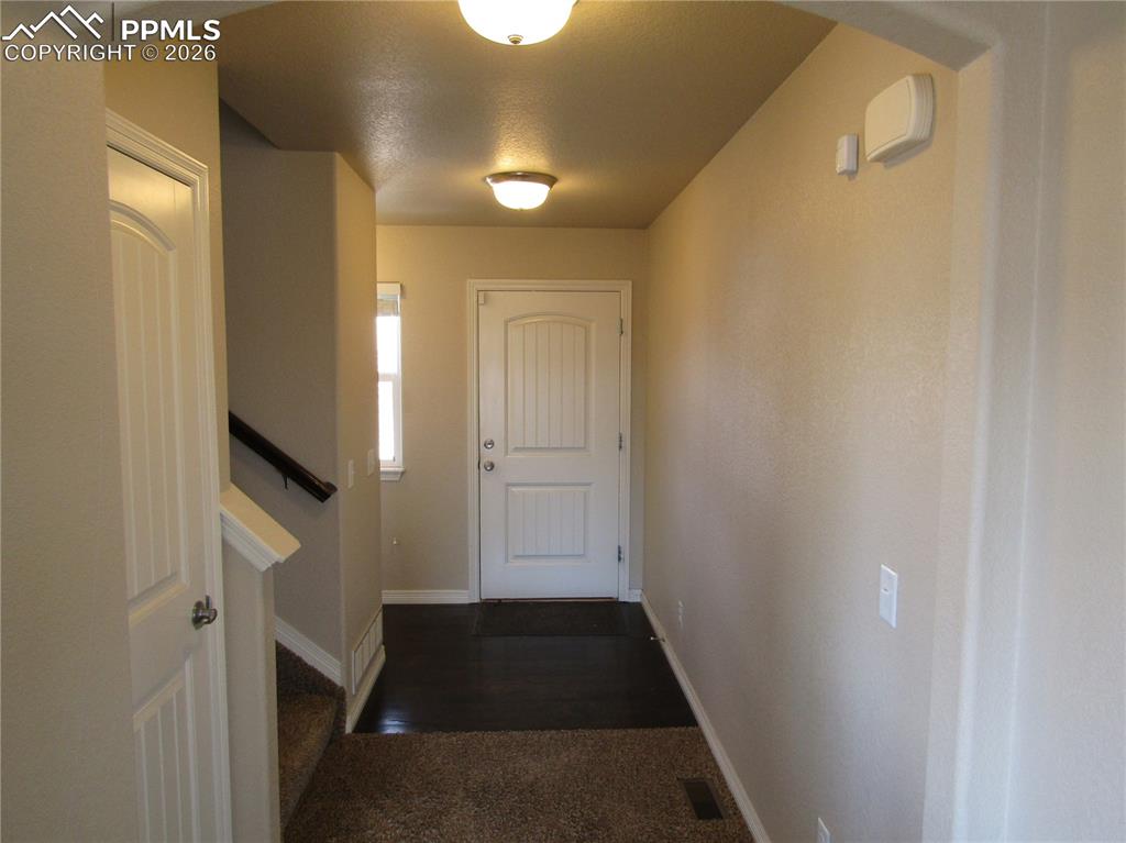 Image 6 of 29: Entry