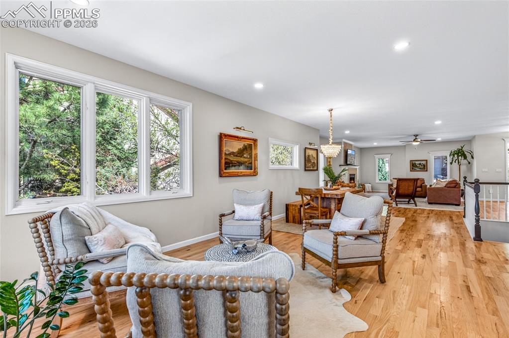 Image 14 of 41: Living Room