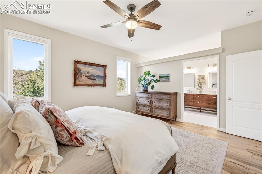 Image 18 of 41: Master Bedroom