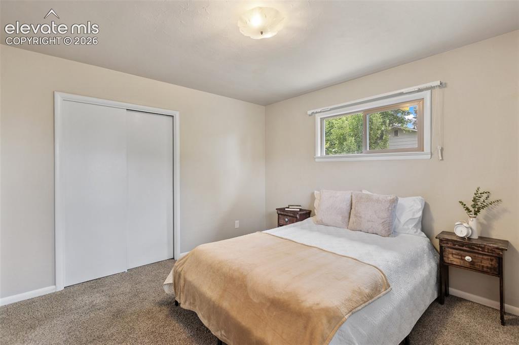 Image 19 of 39: Bedroom