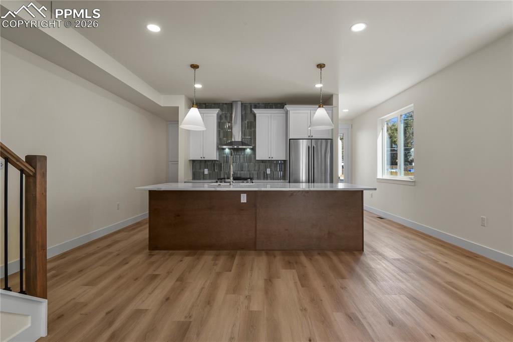 Image 8 of 42: Kitchen