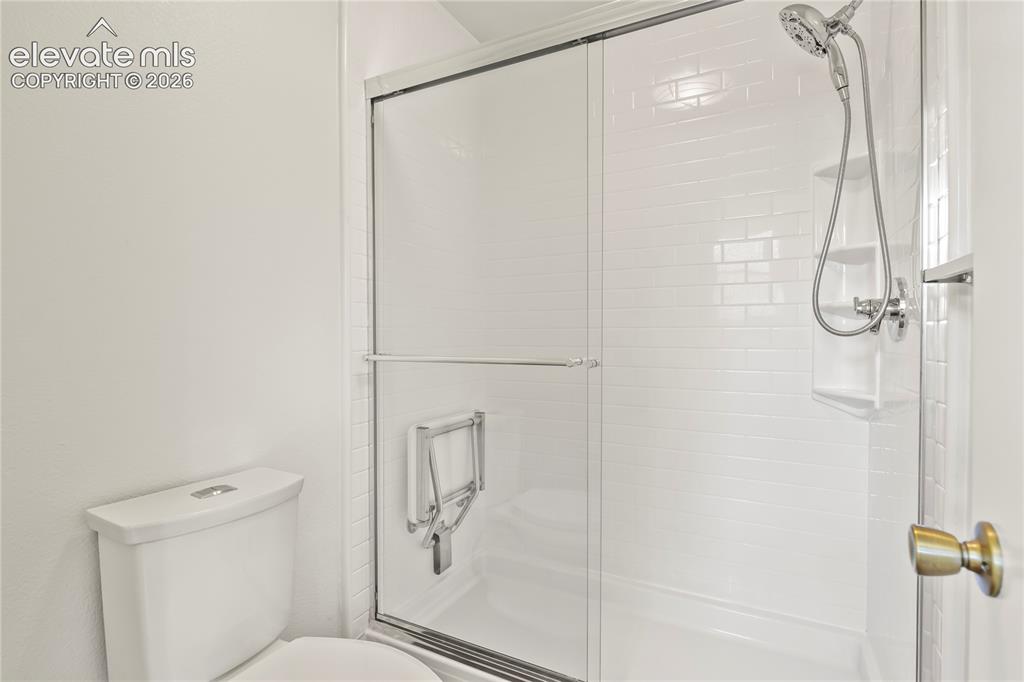 Image 15 of 33: Master Bathroom