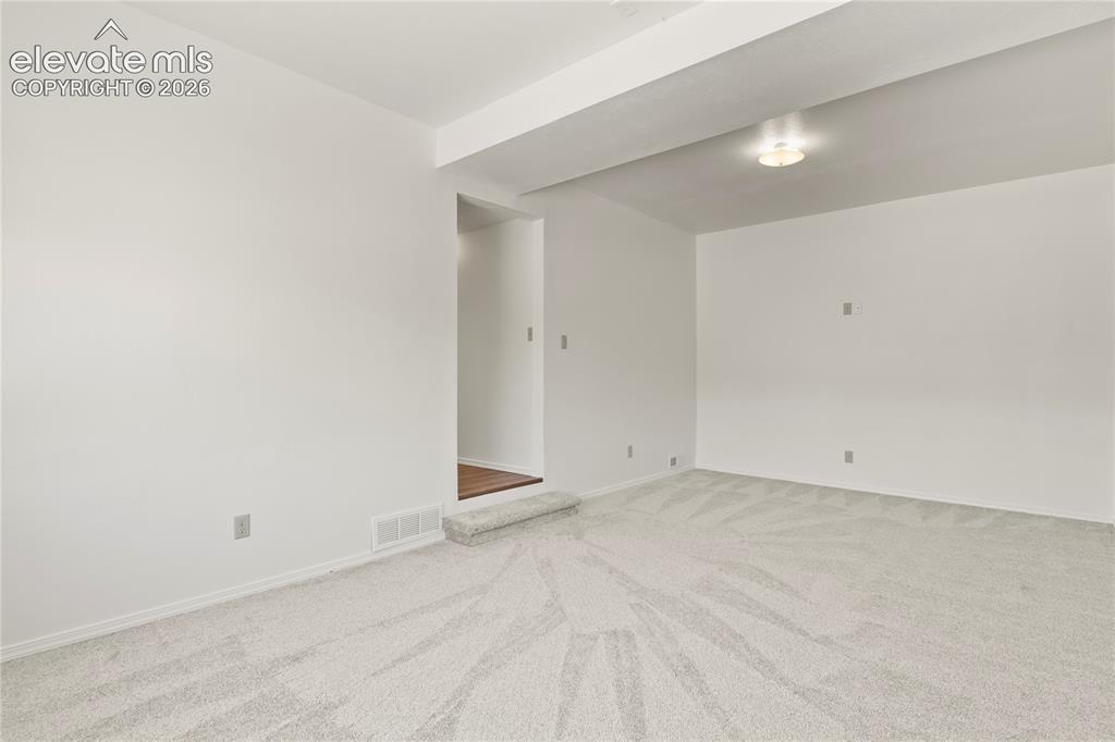 Image 18 of 33: Family Room