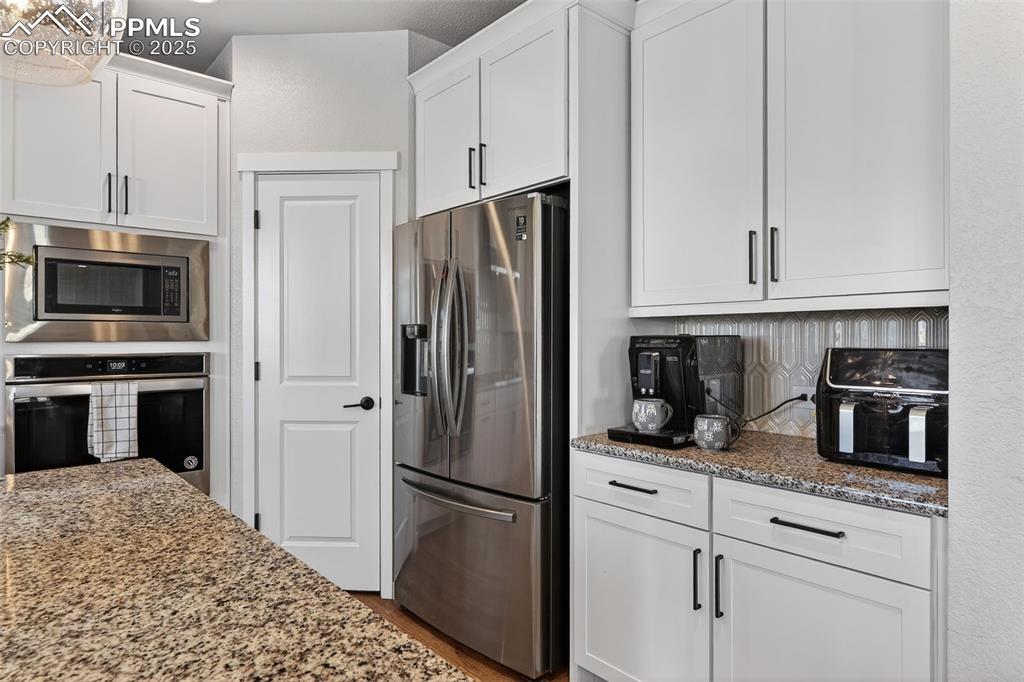 Image 8 of 43: Plenty of space and storage for all your needs!