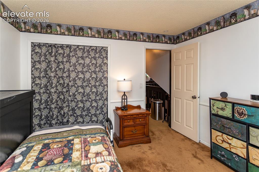Image 16 of 41: Bedroom