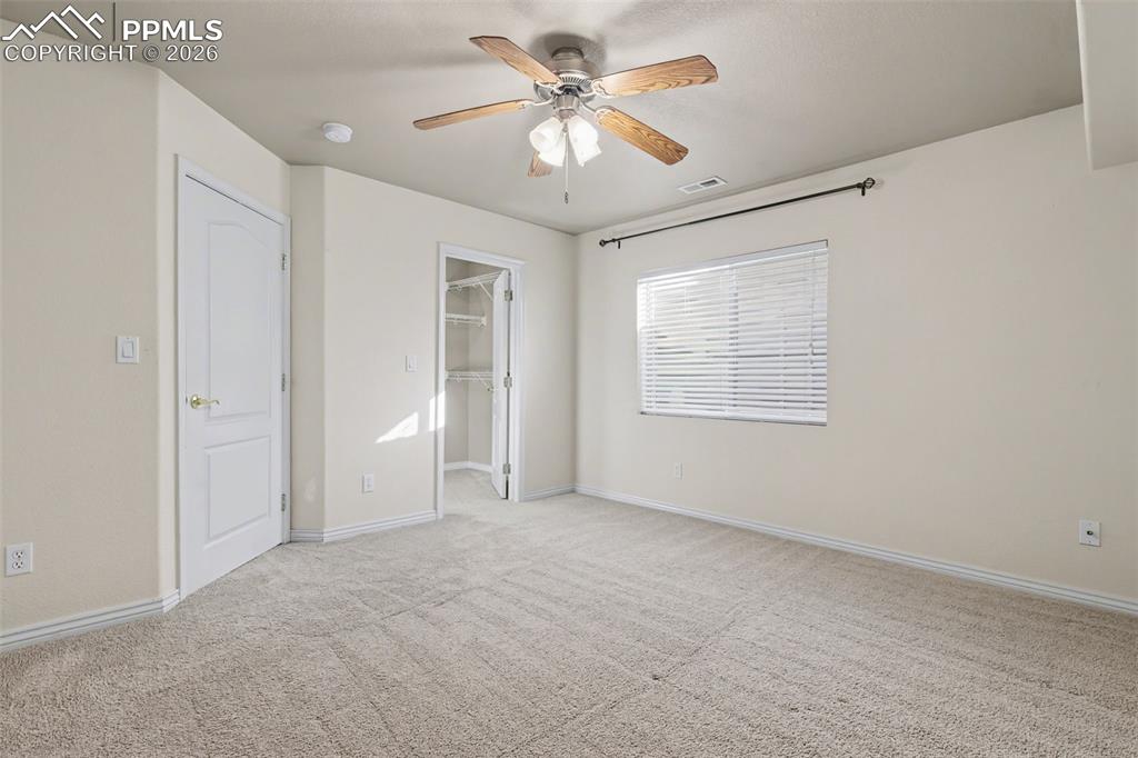 Image 22 of 42: Bedroom