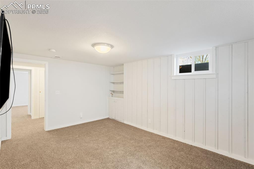 Image 16 of 26: Master Bathroom