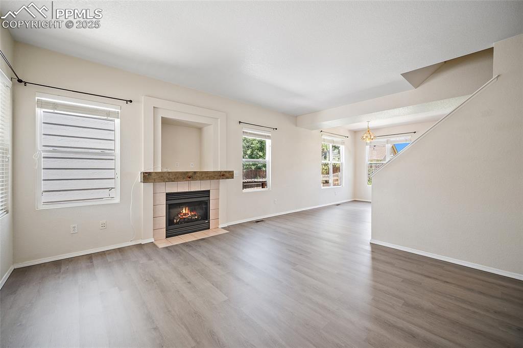 Image 4 of 46: Open Floor plan from the large living space and connecting dining area. 