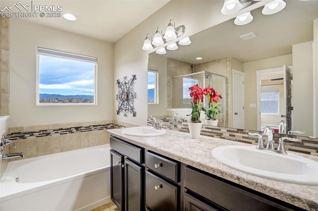 Image 28 of 50: Primary Bathroom (Dual Vanity) – Double-sink vanity with ample counter spac