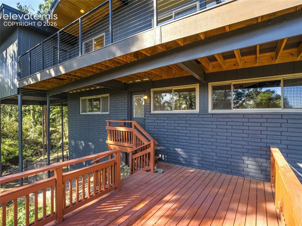 Image 43 of 46: Deck