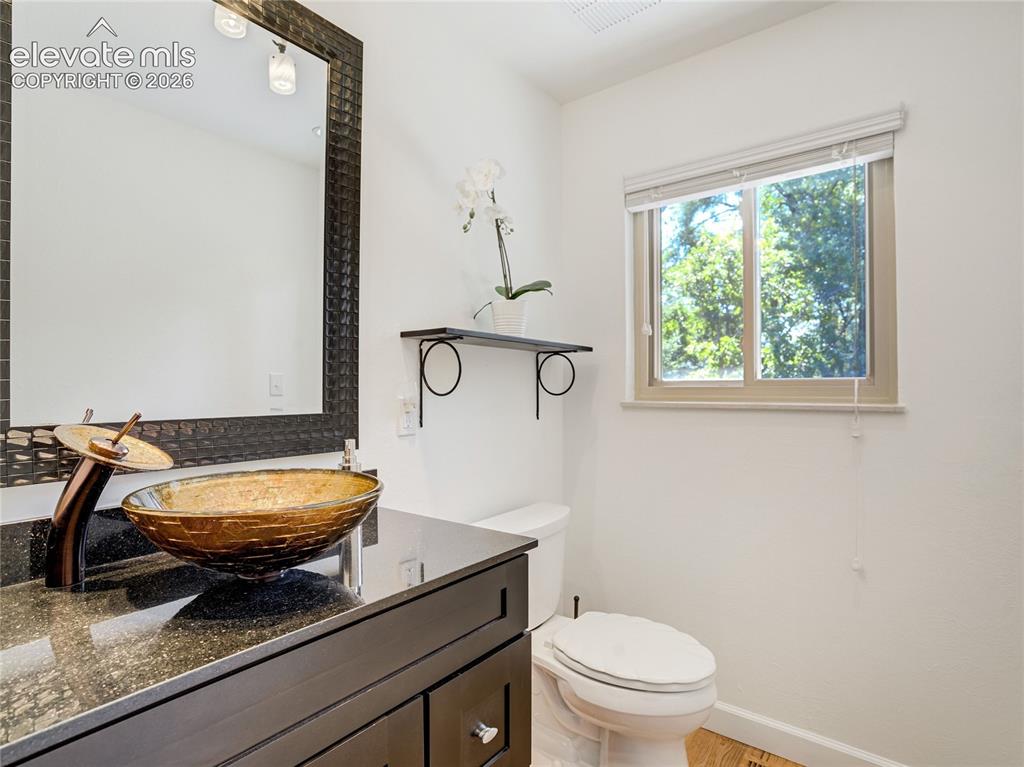 Image 8 of 46: Bathroom