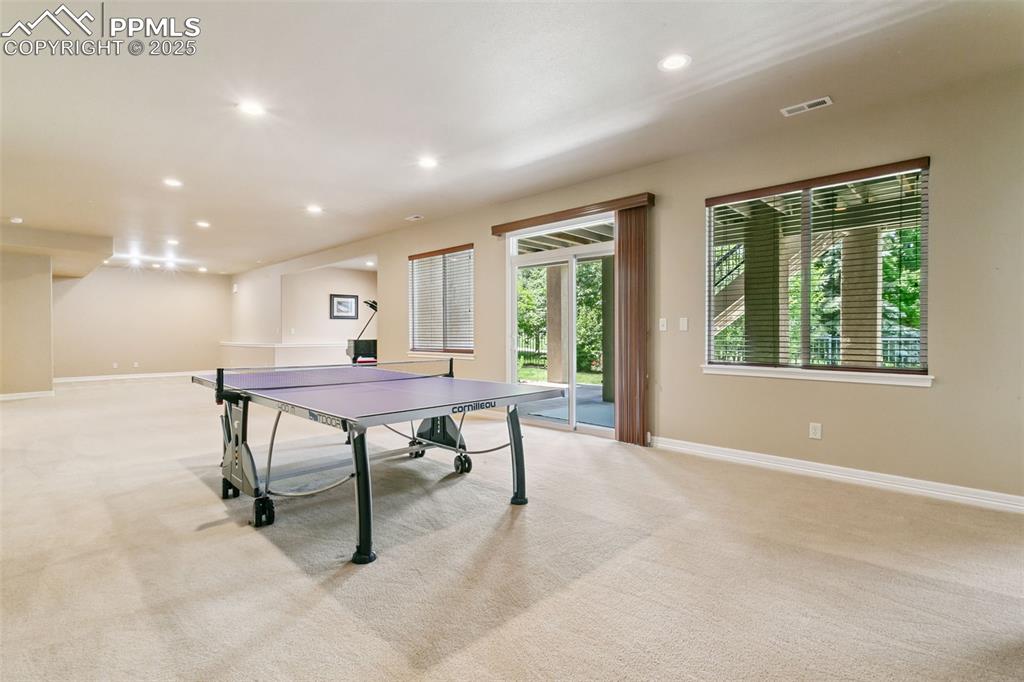 Image 32 of 48: Game Room