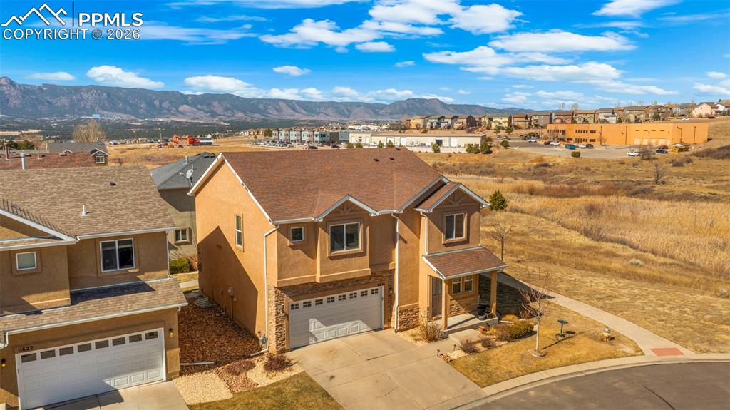 Image 5 of 38: Front of Structure