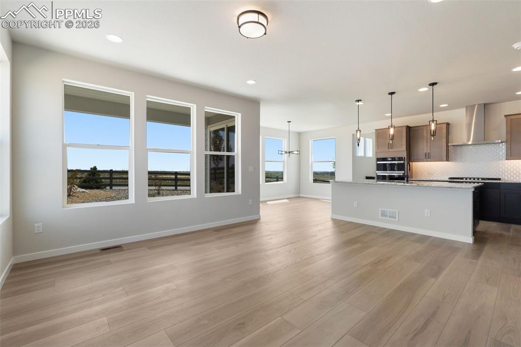 Image 18 of 50: No Description Available