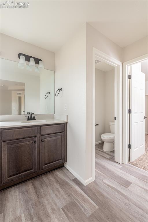 Image 21 of 50: Private En Suite Water Closet