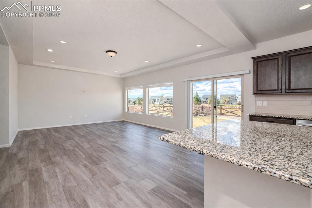 Image 7 of 50: Great Room